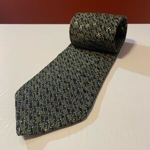 Brioni Men’s Brocade Black & Gold Wide Italy Made 100% Silk Tie